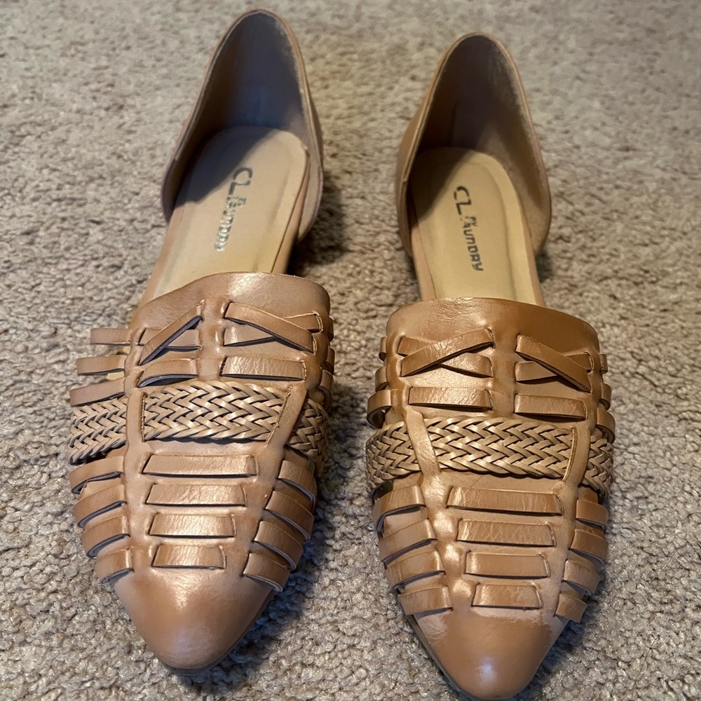 Tan Flats